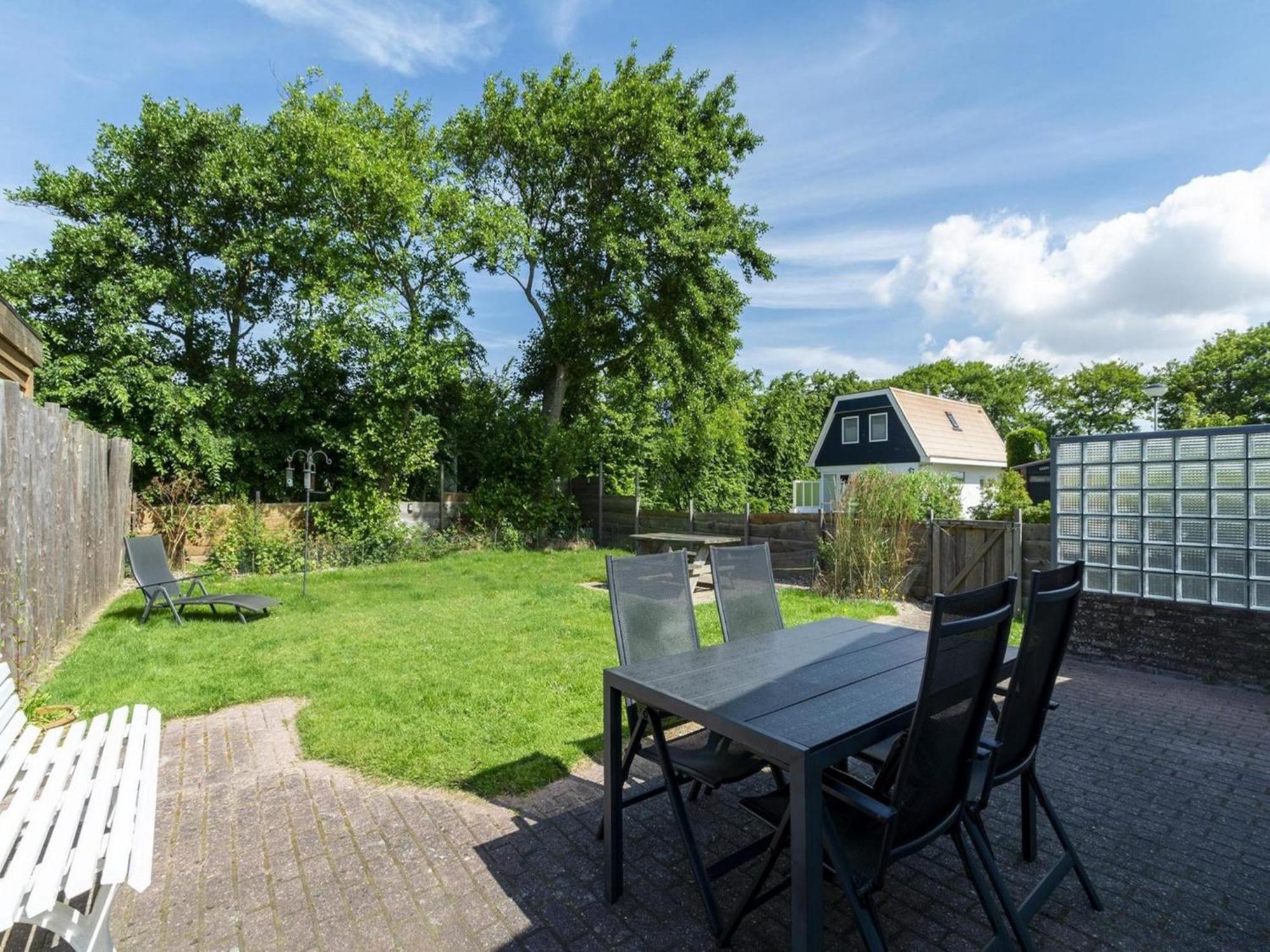 Beachside Holiday Home With Garden Callantsoog Exterior photo